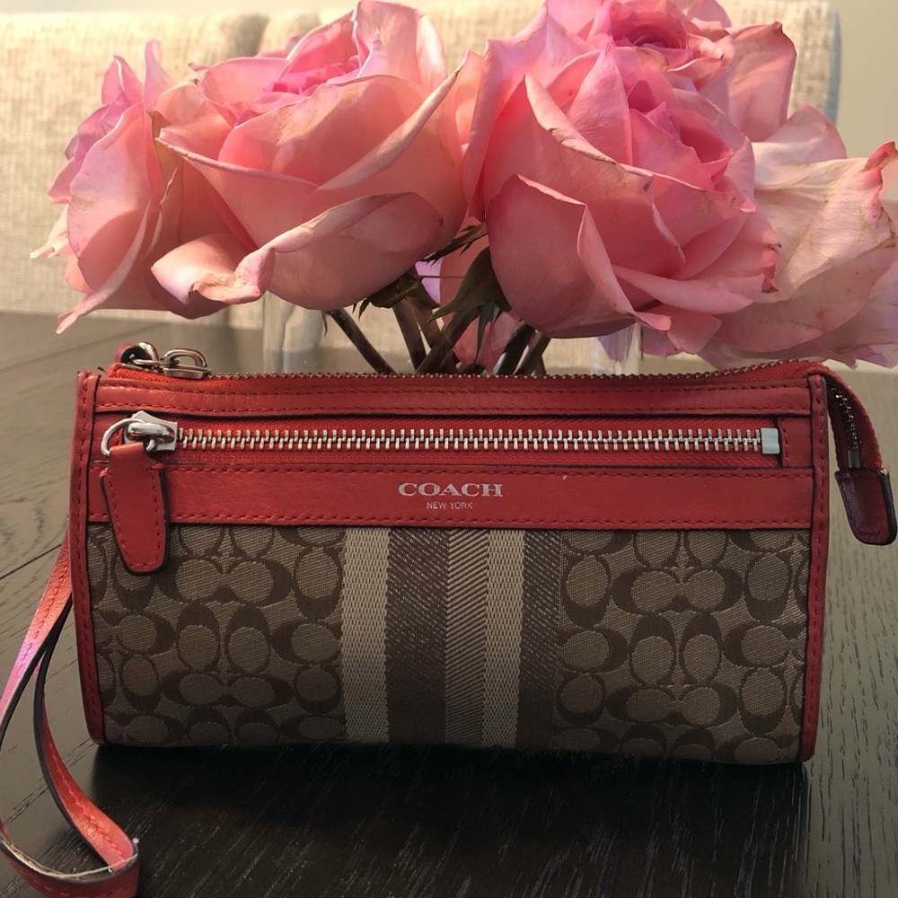 5 Piece Vintage Wristlet Collection. Great condition! - Picture 3 of 6